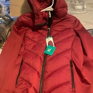 FINAL!  DKNY Women's Red Quilted Puffer, NWT
